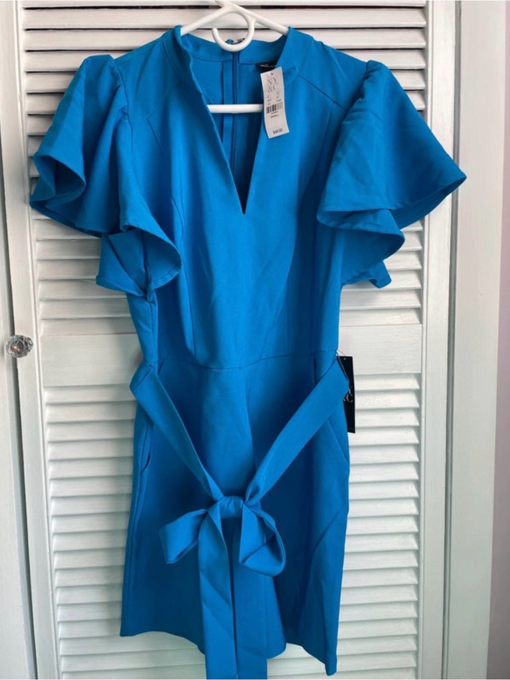 NWT New York & Company Bright Cerulean Blue V-Neck Tie-Waist Shorts Jumper.